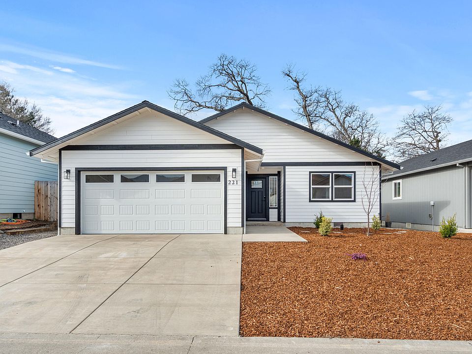 1st image of 221 Christopher Way