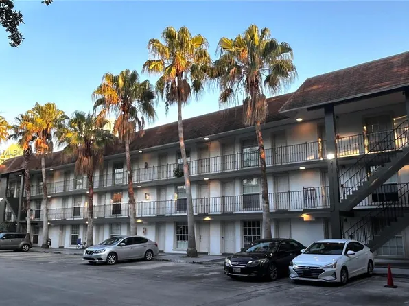 3245 Virginia St APT 61, Miami, FL 33133