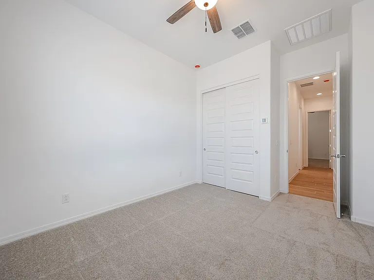 7665 W Smoketree Dr — Photo 38