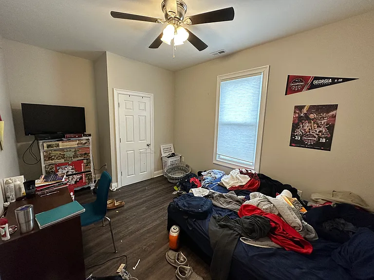 1808 Williams Ave #2 — Photo 12