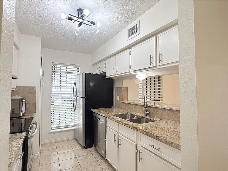 6701 Sands Point Dr #36 — Photo 9
