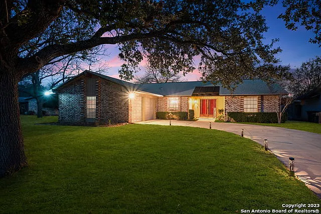 3 bed, 1573 sqft, $1,845 — Photo 2