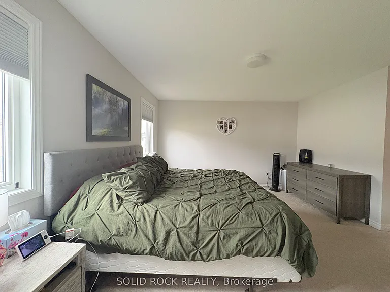 719 Derreen Ave — Photo 34