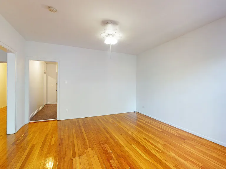 Dining/Living room