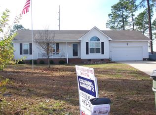 51 Longleaf Cir, Cameron, NC 28326