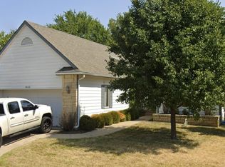 9638 E Clubhouse Ct, Wichita, KS 67226