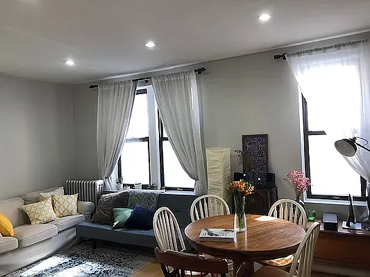 Rented by Friedman Roth Realty | media 14