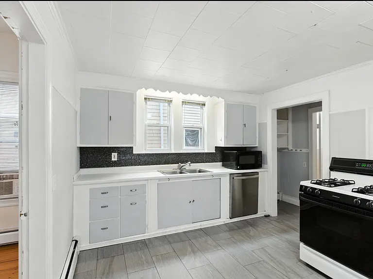 457 Broadway #1 — Photo 15