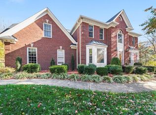 5224 Silchester Ln, Charlotte, NC 28215