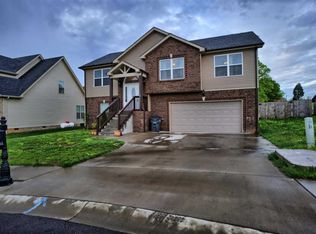 1495 Brew Moss Dr, Clarksville, TN 37043