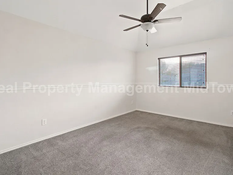 12620 Summerwood Dr — Photo 17