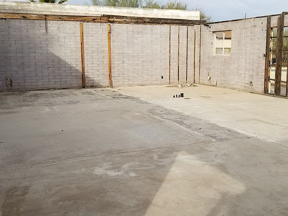 5th image of 2211 N 202nd Ave