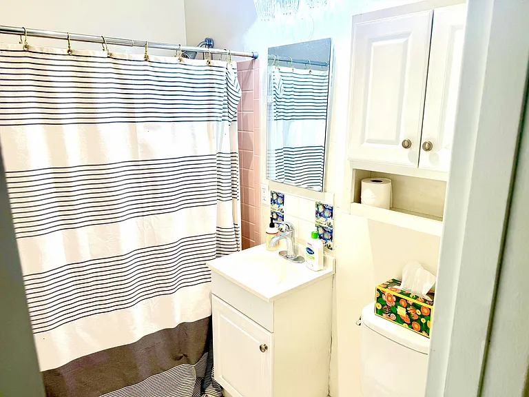 415 Gravilla St #15 — Photo 8
