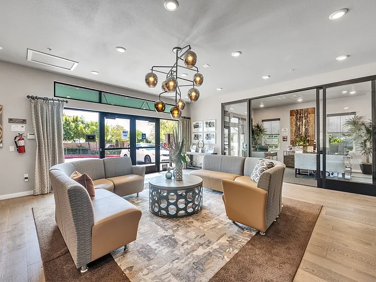 Arrow Vista Village — Photo 10