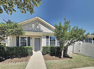 11939 Chanteloup Dr, Houston, TX 77047