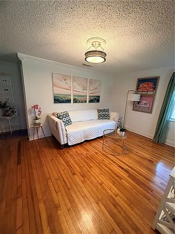 39 Davis Blvd — Photo 7