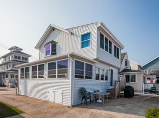 9 Jamaica Ct, East Haven, CT 06512