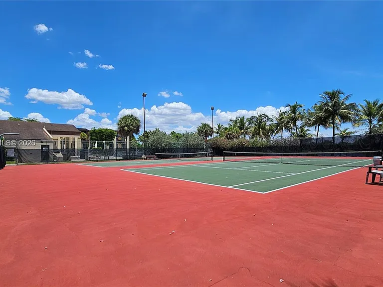 14311 N Kendall Dr #407A — Photo 9
