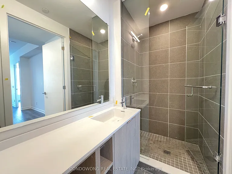 100 Queen St E #2701 — Photo 9