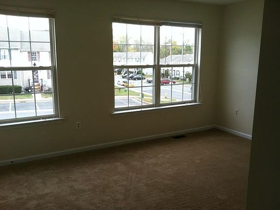 master bedroom 2 closets