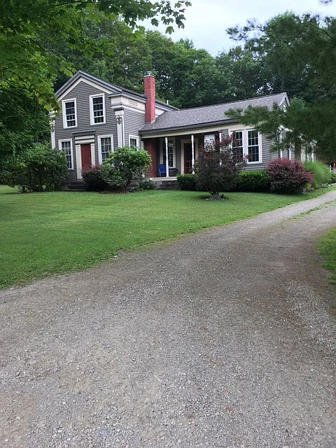 28 Wesleyan St photo 1