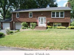 96 Cass Ave, Wallingford, CT 06492