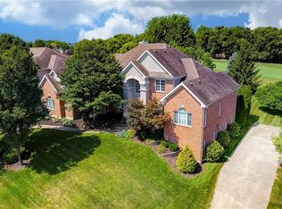 71 Carnoustie Ln, Springboro, OH 45066