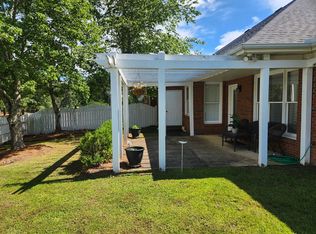 2221 Clairmont Cir, Auburn, AL 36830