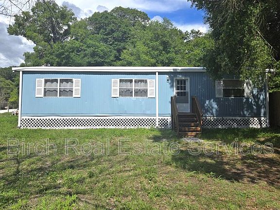 3rd image of 8628 Adonis Rd