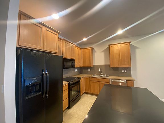 4th image of 2110 N Country Vista Blvd