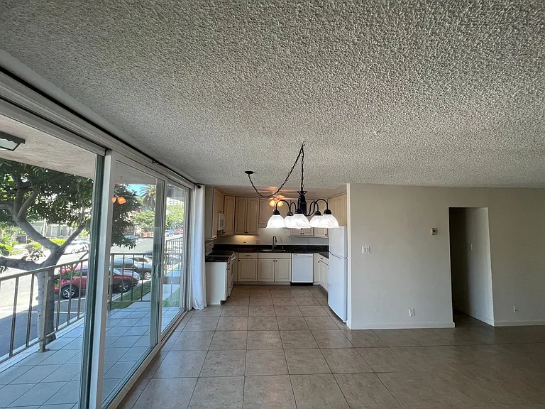 545 Chestnut Ave #101 — Photo 6
