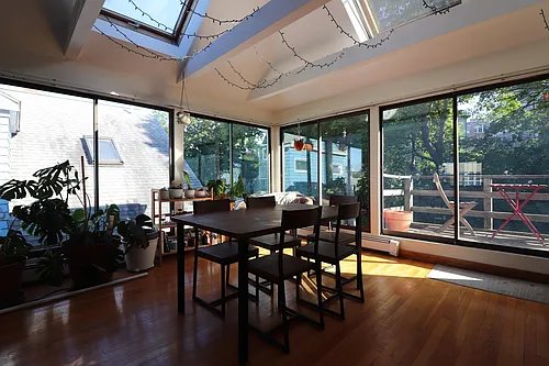 40 Atherton Rd Photo 1