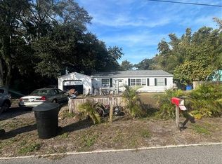 1003 58th St S, Gulfport, FL 33707