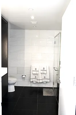 Rented by Enny Property LLC | media 26