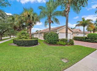 8431 SE Retreat Dr, Hobe Sound, FL 33455