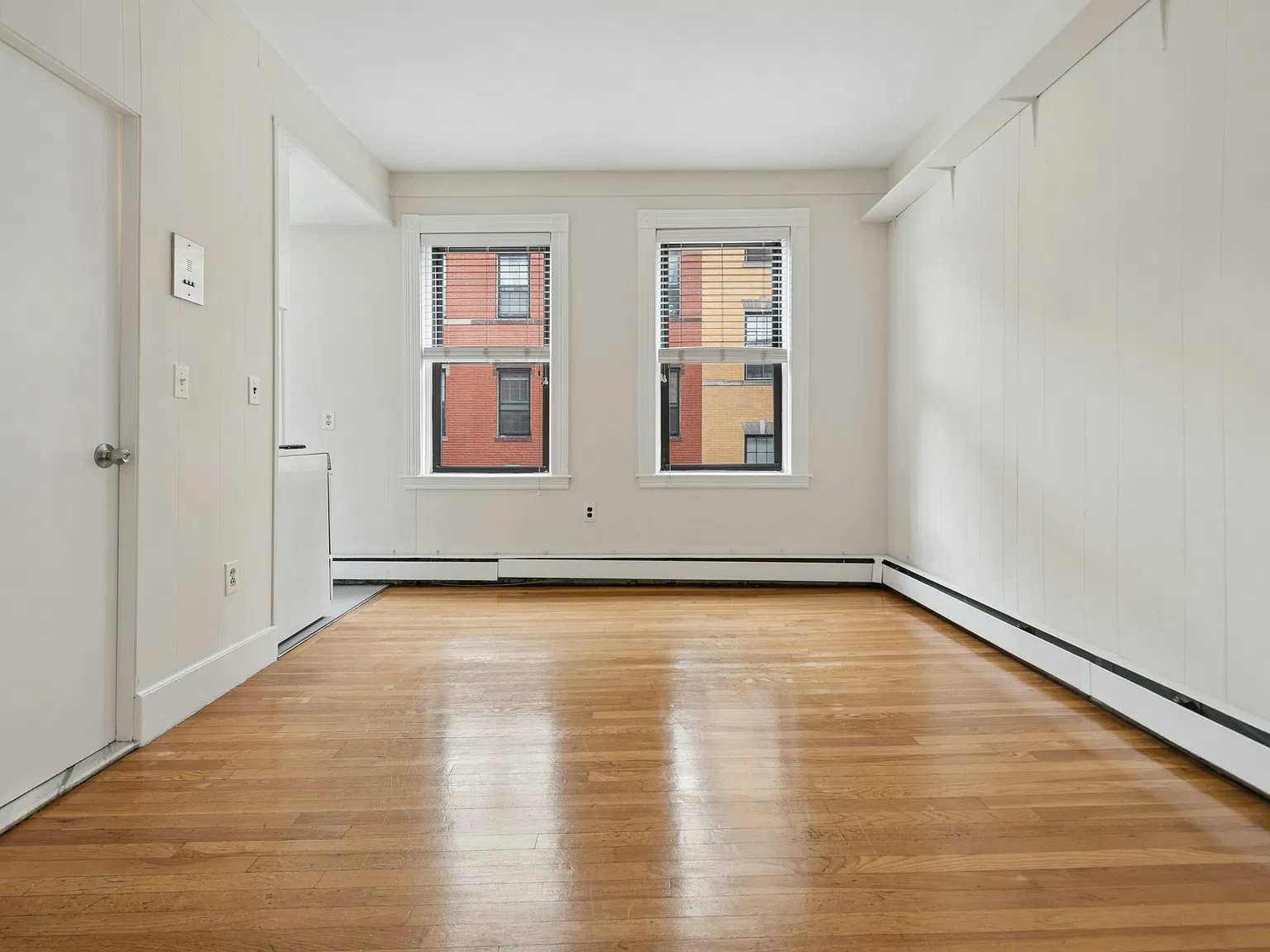 1 bed, 362 sqft, $2,395 — Photo 3