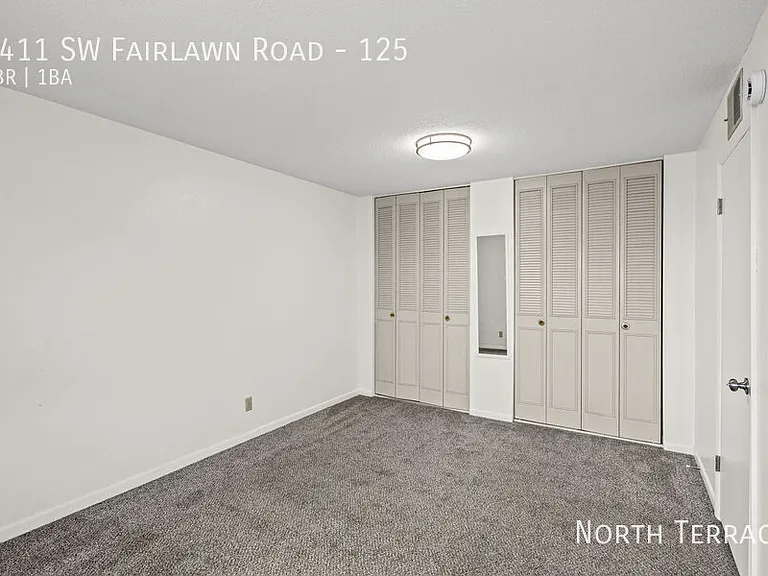 Fairlawn Flats — Photo 76