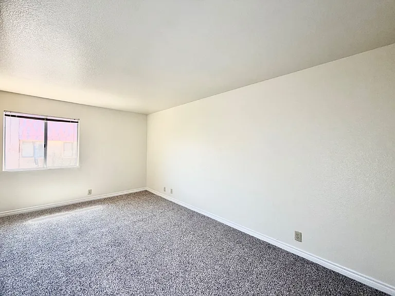 5281 River Glen Dr #222 — Photo 40