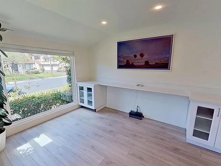 4742 Calle Camarada — Photo 8