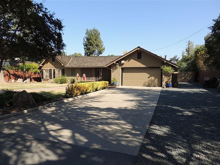 1st image of 4648 N Wishon Ave