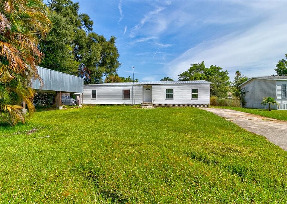 1st image of 340 Marseille Dr