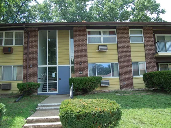 7423 Sieloff Dr APT D, Hazelwood, MO 63042