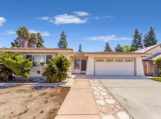 974 Palmer Ave, Camarillo, CA 93010