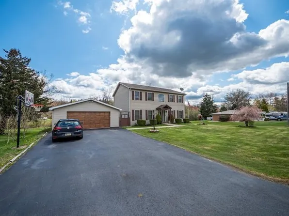 209 Middle Trl, Butler, PA 16002