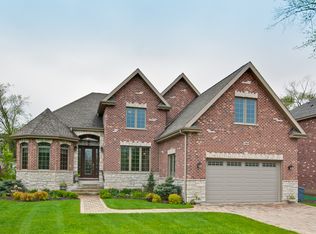 789 W Anthony Dr, Palatine, IL 60067