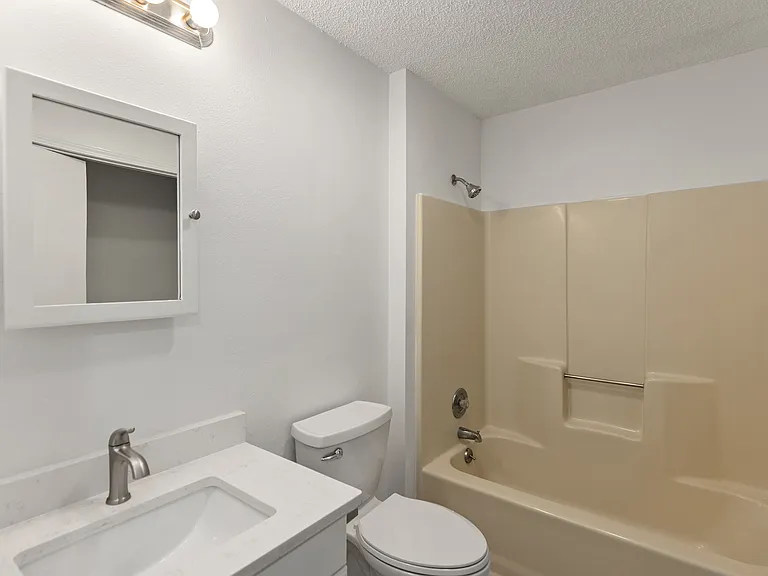334 Calhoun Ave — Photo 58
