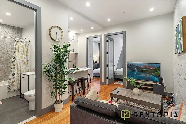 Rented by Rentopia | media 2