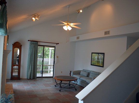 5th image of 1246 Bluff Creek Cir