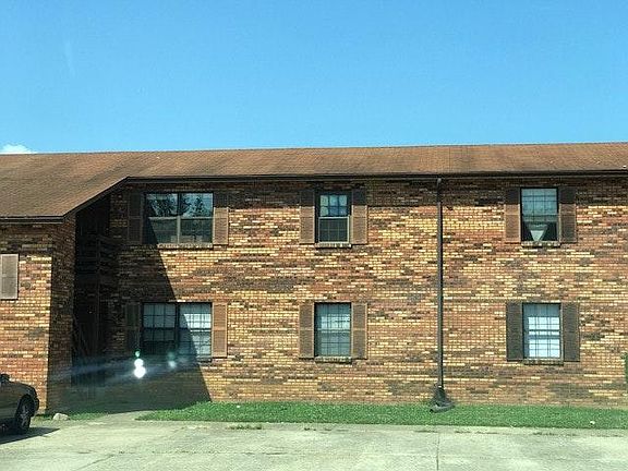 3rd image of 275 Shelby Ave APT 7