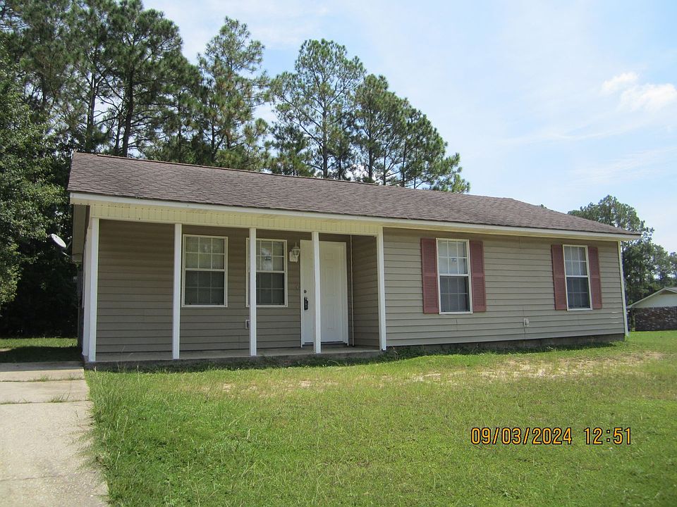 1st image of 5520 Wellington Dr